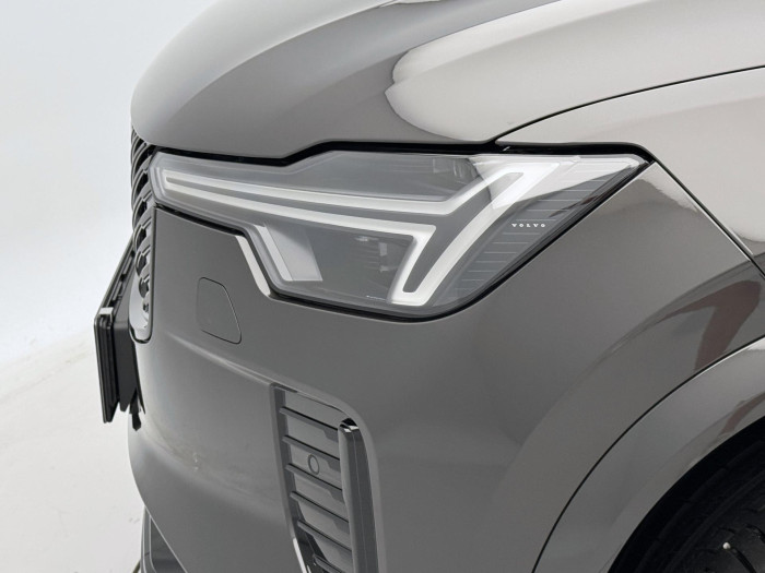 Volvo XC90 T8 AWD RECHARGE DARK PLUS 7m