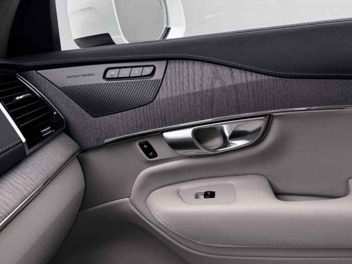 Volvo XC90 B5 AWD PLUS BRIGHT CZ 1.maj