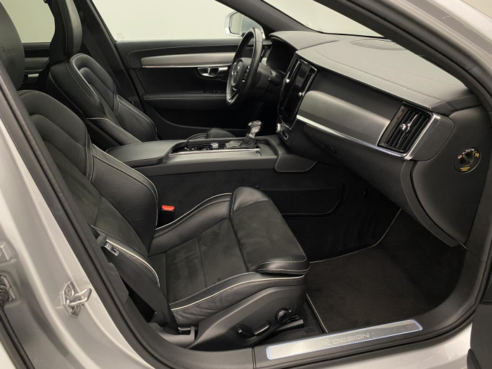 Volvo V90 D4 R-DESIGN AUT 2.0 d