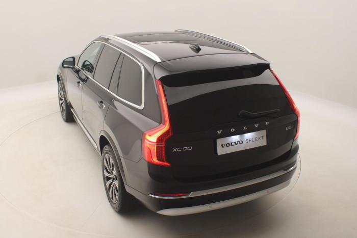 Volvo XC90 B5 AWD INSCRIPTION REZERVACE