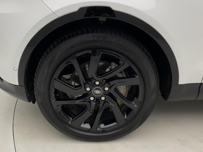 Land Rover Discovery D250 SE AWD REZERVACE 3.0 d SE