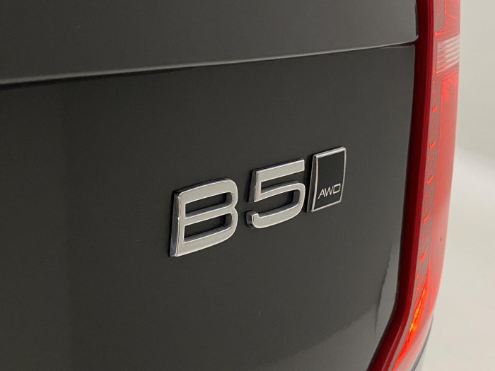 Volvo XC90 B5 AWD PLUS AUT REZERVACE 2.0 Plus