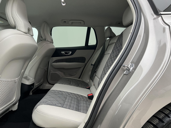 Volvo V60 D3 MOMENTUM AUT 2.0 d Momentum