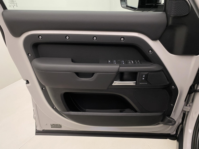 Land Rover Defender 110 D350 X-Dynamic HSE 3.0 d Dynamic