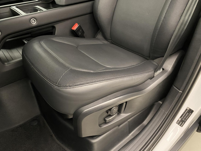 Land Rover Defender 110 P400 X-DYNAMIC HSE AWD CZ 3.0 Dynamic