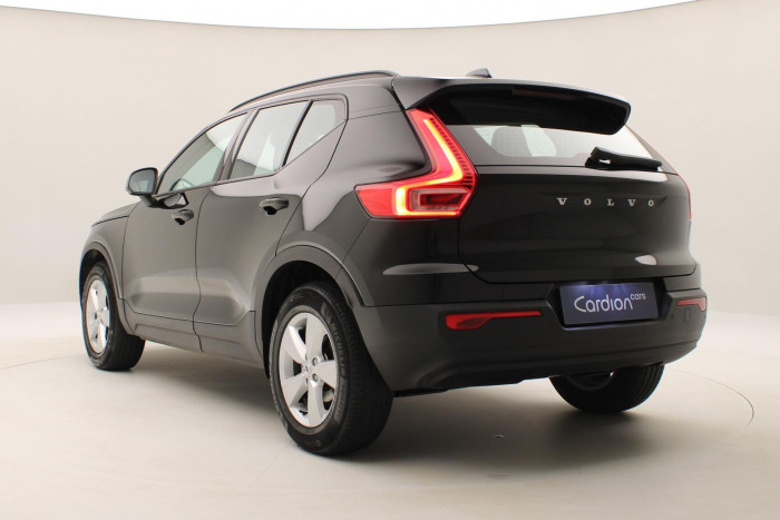 Volvo XC40 T2 MOMENTUM AUT CZ 1.maj 1.5 Momentum