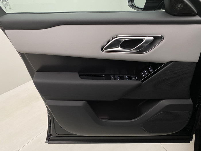 Land Rover Range Rover Velar D300 DYNAMIC SE AUT AWD 3.0 d Dynamic SE