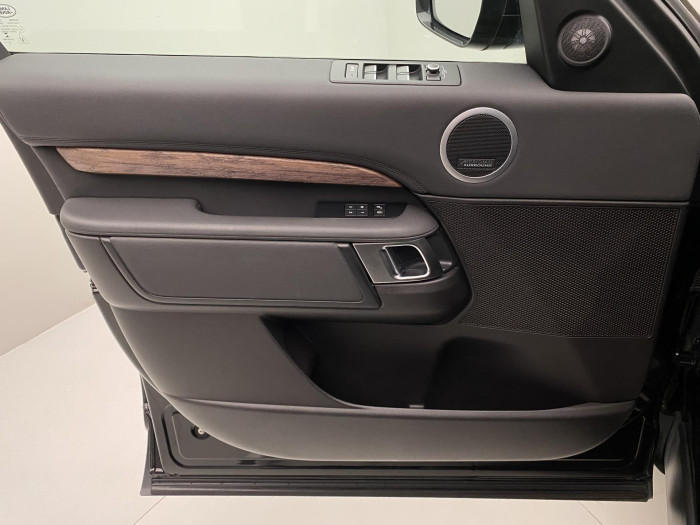 Land Rover Discovery 3.0 TD6 HSE AWD AUT 3.0 TD