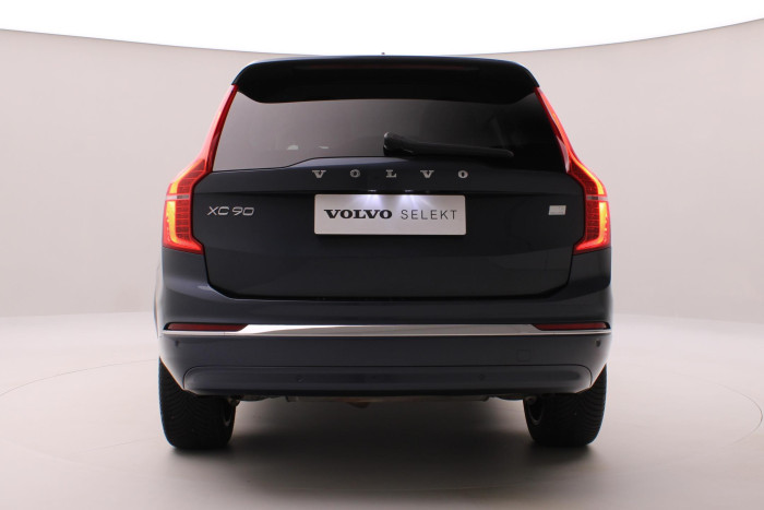 Volvo XC90 T8 AWD RECHARGE CORE 7míst