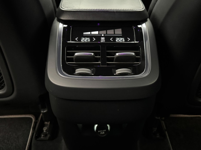 Volvo XC90 D5 AWD R-DESIGN AUT 2.0 d