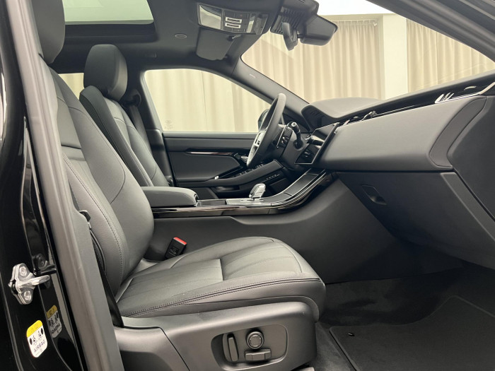 Land Rover Range Rover Evoque P250 DYNAMIC SE AWD Aut 2.0 Dynamic SE