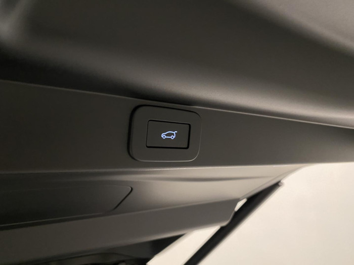 Land Rover Range Rover P530 AUTOBIOGRAPHY REZERVACE