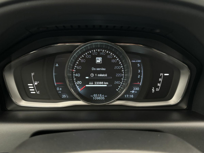 Volvo XC60 D4 AWD SUMMUM AUT REZERVACE 2.4 d Summum