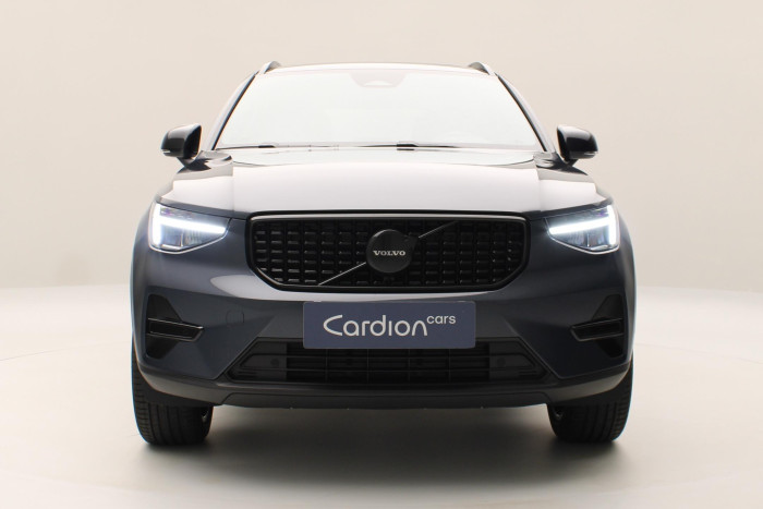 Volvo XC40 B3 AUT PLUS BLACK EDITION