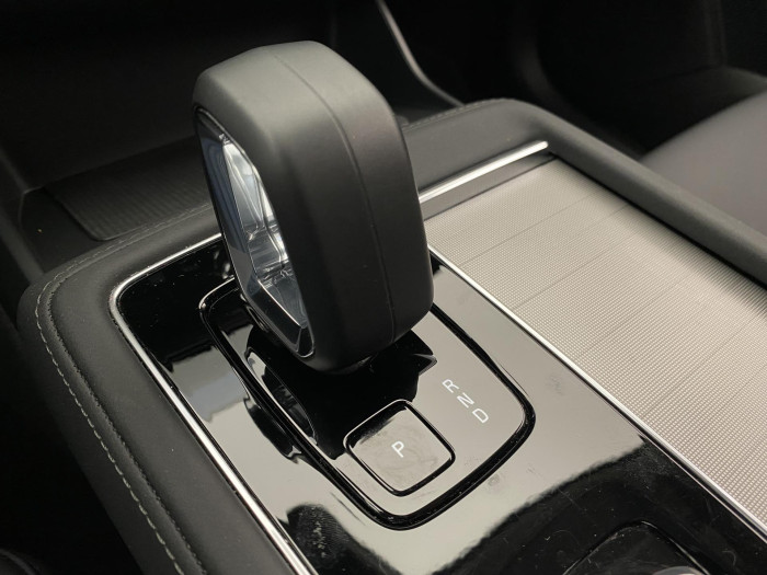 Volvo XC90 T8 AWD RECHARGE CORE AUT CZ 7m