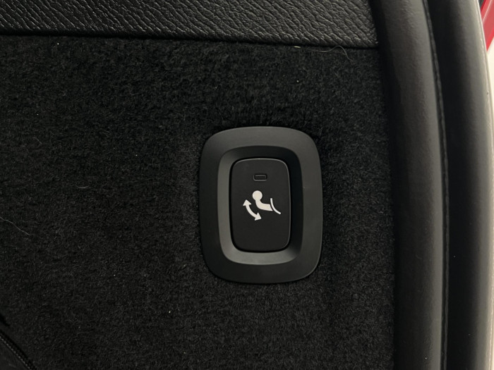 Volvo XC90 B5 AWD PLUS BRIGHT 7MÍST AUT