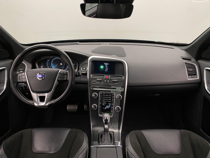 Volvo XC60 D5 AWD R-DESIGN AUT PANORAMA 2.4 d Panorama