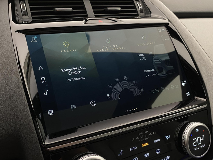 Jaguar E-Pace P250 SE  R-DYNAMIC REZERVACE 2.0 SE Dynamic