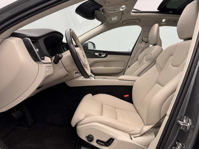 Volvo XC60 T6 AWD RECHARGE INSCRIPTION