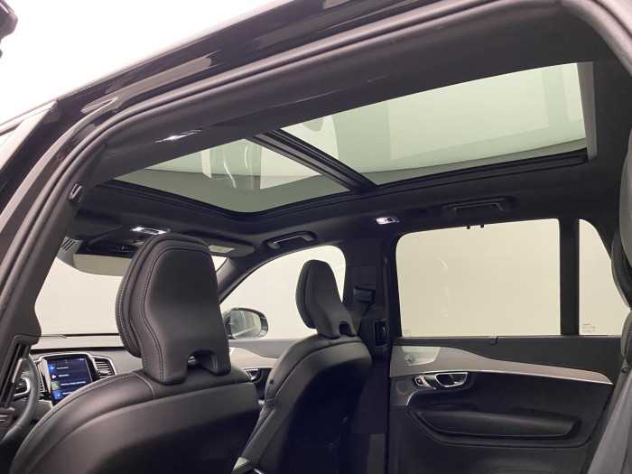 Volvo XC90 D5 AWD INSCRIPTION REZERVACE 2.0 d