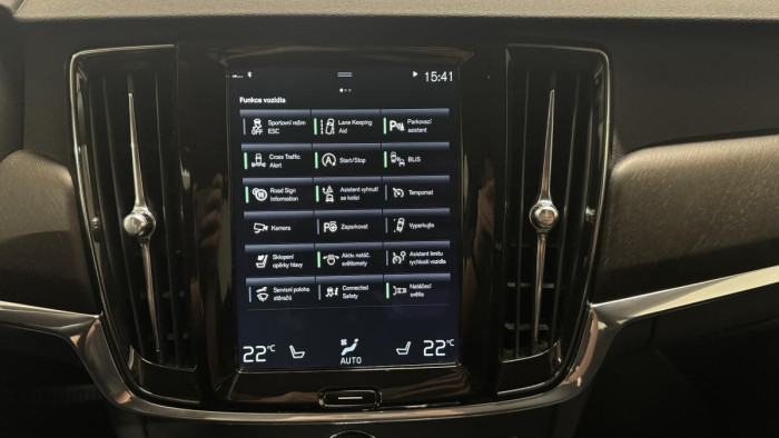 Volvo V90 CROSS COUNTRY T5 REZERVACE