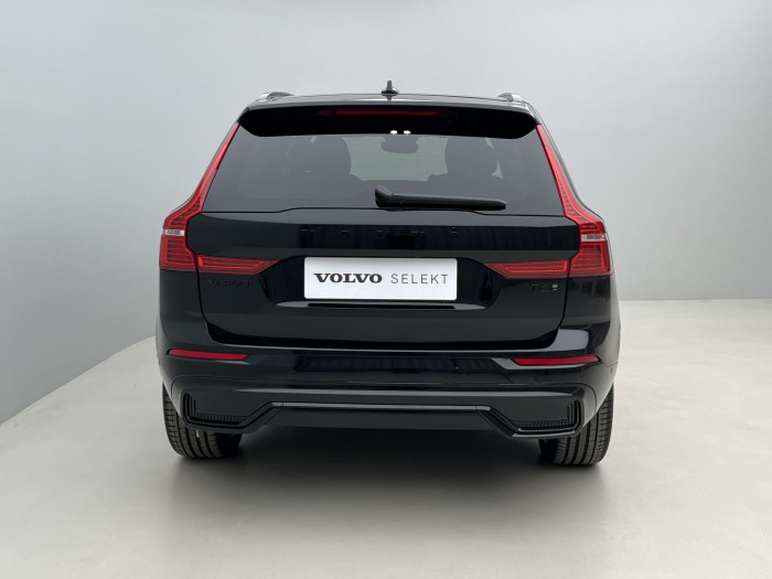 Volvo XC60 T6 BLACK EDITION - REZERVACE 2.0 Edition