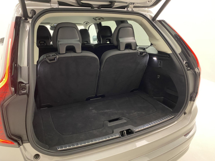 Volvo XC90 B5 AWD PLUS BRIGHT AUT CZ 7m