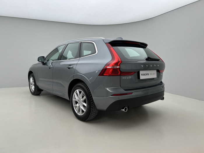 Volvo XC60 B4 AWD MOMENTUM AUT 2.0 Momentum