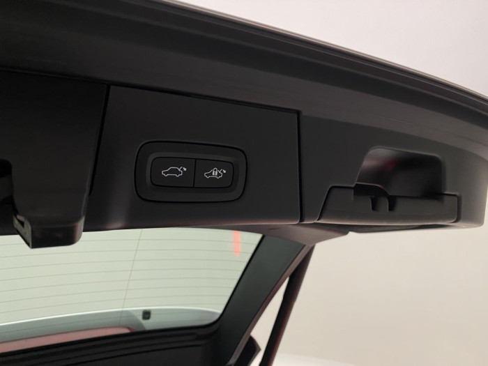Volvo V90 D5 AWD INSCRIPTION REZERVACE 2.0 d