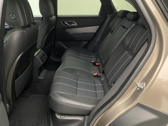 Land Rover Range Rover Velar D300 AWD S R-DYNAMIC REZERVACE 3.0 d Dynamic