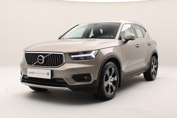 Volvo XC40 D3 INSCRIPTION REZERVACE 2.0 d