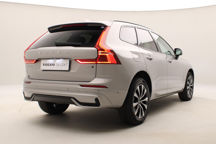 Volvo XC60 B4 AWD PLUS DARK AUT CZ 1.maj