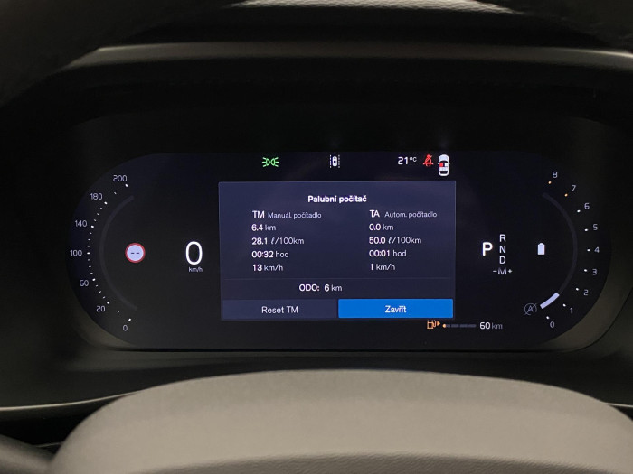 Volvo XC40 B3 AUT PLUS BLACK EDITION