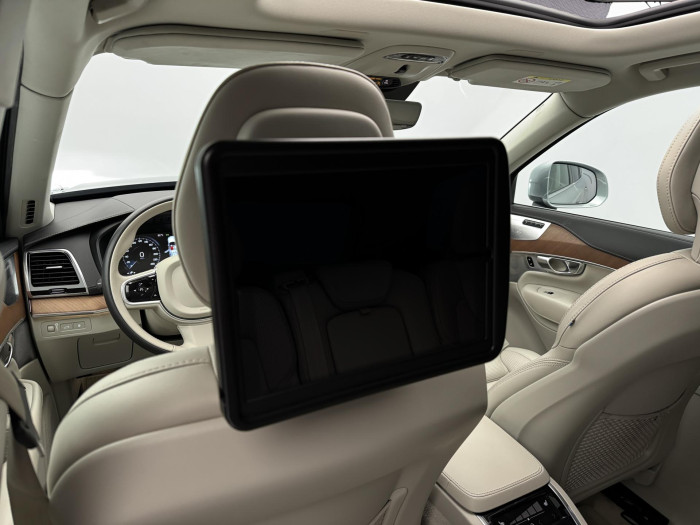 Volvo XC90 T8 AWD RECHARGE INSCRIPTION