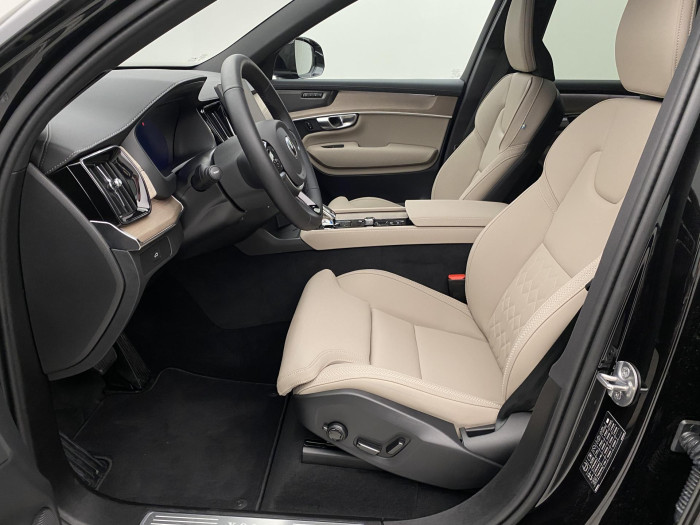 Volvo XC90 B5 AWD BRIGHT PLUS AUT CZ 7m