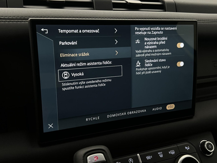 Land Rover Defender 110 D300 X-DYNAMIC SE AWD Aut 3.0 d Dynamic SE