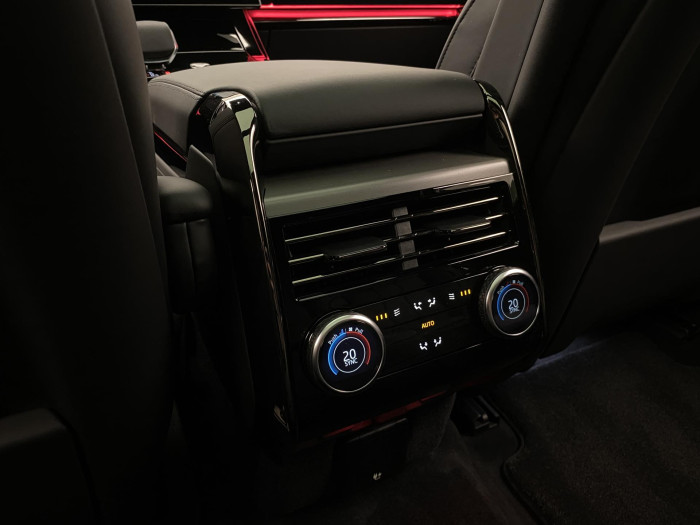 Land Rover Range Rover Sport D350 AUTOBIOGRAPHY REZERVACE 3.0 d