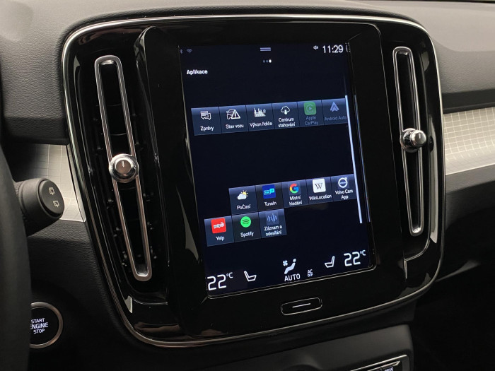 Volvo XC40 T3 MOMENTUM AUT CZ 1.5 Momentum