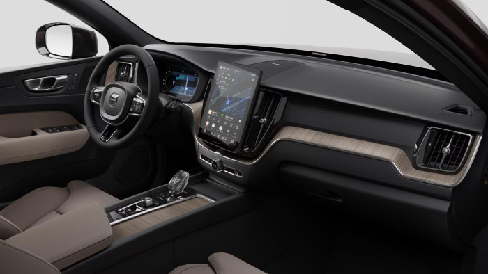 Volvo XC60 B5 AWD AUT DARK PLUS