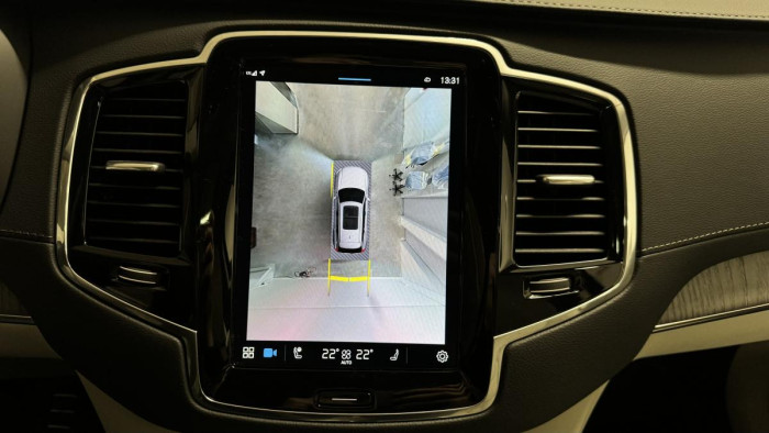 Volvo XC90 B5 AWD ULTIMATE AUT REZERVACE