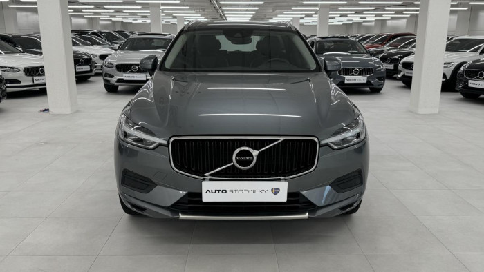 Volvo XC60 D4 AWD MOMENTUM REZERVACE 2.0 d Momentum