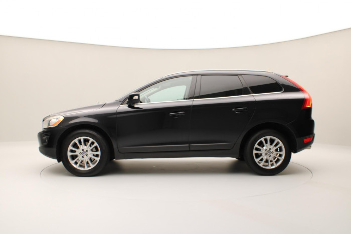 Volvo XC60 D5 AWD SUMMUM AUT CZ 2.4 d Summum