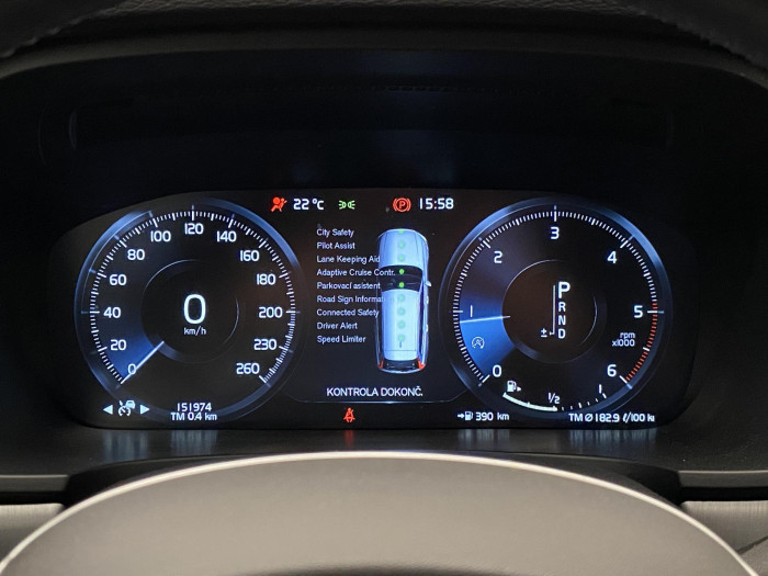 Volvo V90 D3 AWD MOMENTUM AUT 2.0 d Momentum