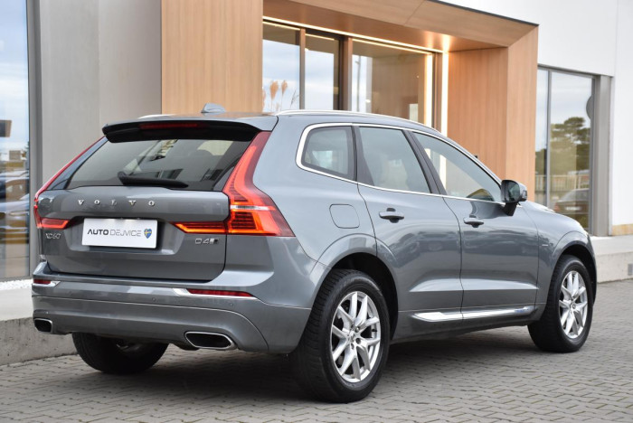 Volvo XC60 D4 AWD INSCRIPTION REZERVACE 2.0 d