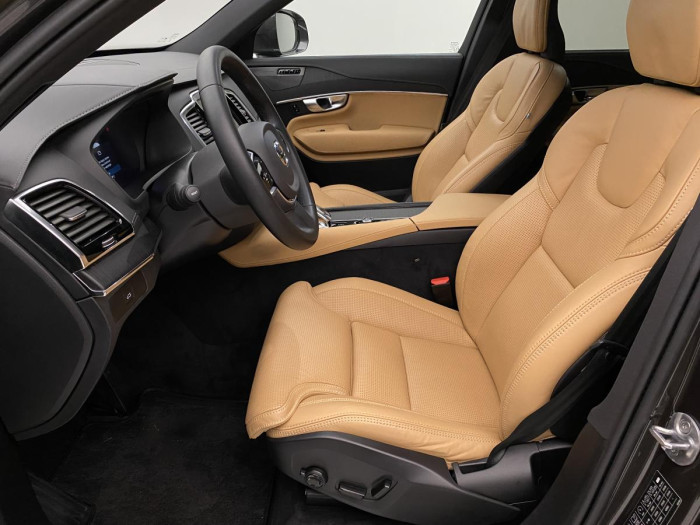 Volvo XC90 B5 AWD PLUS AUT REZERVACE 2.0 Plus