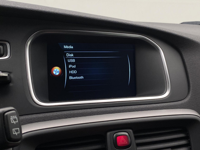 Volvo V40 D2 ES 2.0D 88kW TAŽNÉ 2.0 d d