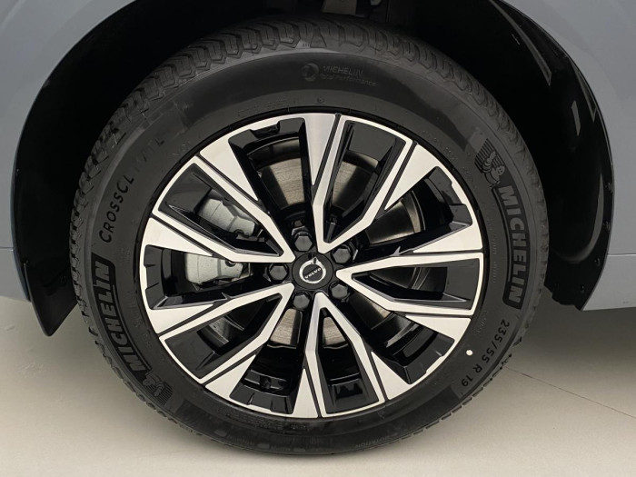 Volvo XC60 B4 AWD AUT DARK PLUS 2.0 Plus