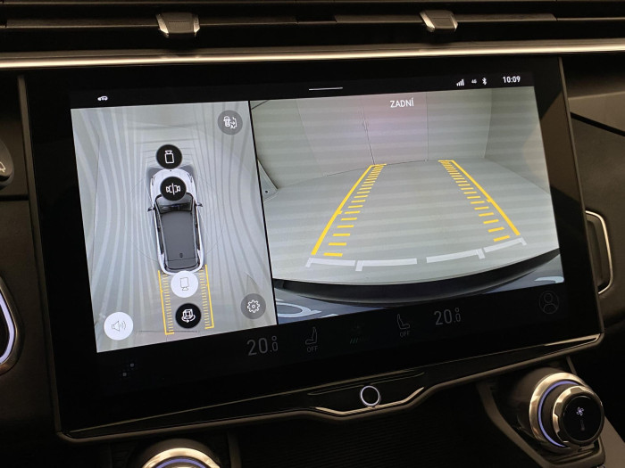 Lynk & Co 01 PHEV DCT AUT 1.maj