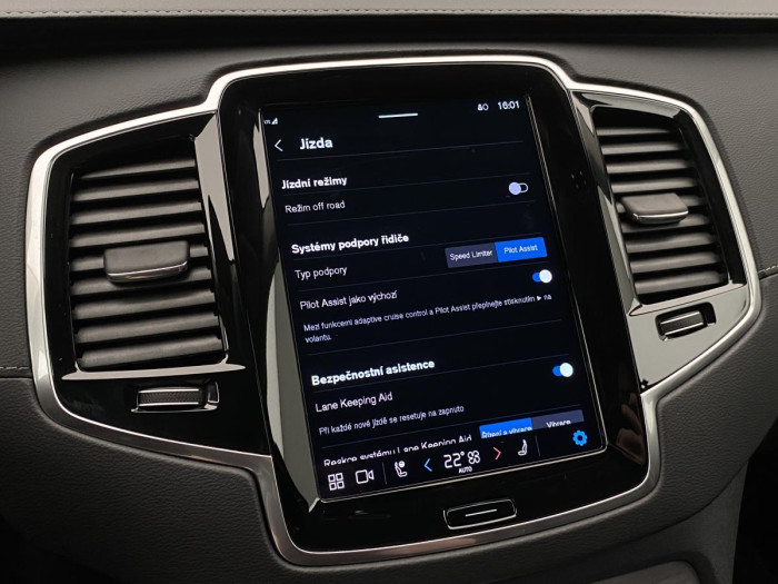 Volvo XC90 B5 AWD AUT BRIGHT PLUS 7míst 2.0 Plus
