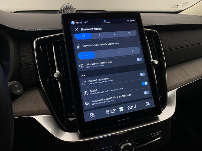 Volvo XC90 T8 AWD RECHARGE DARK ULTRA 7m